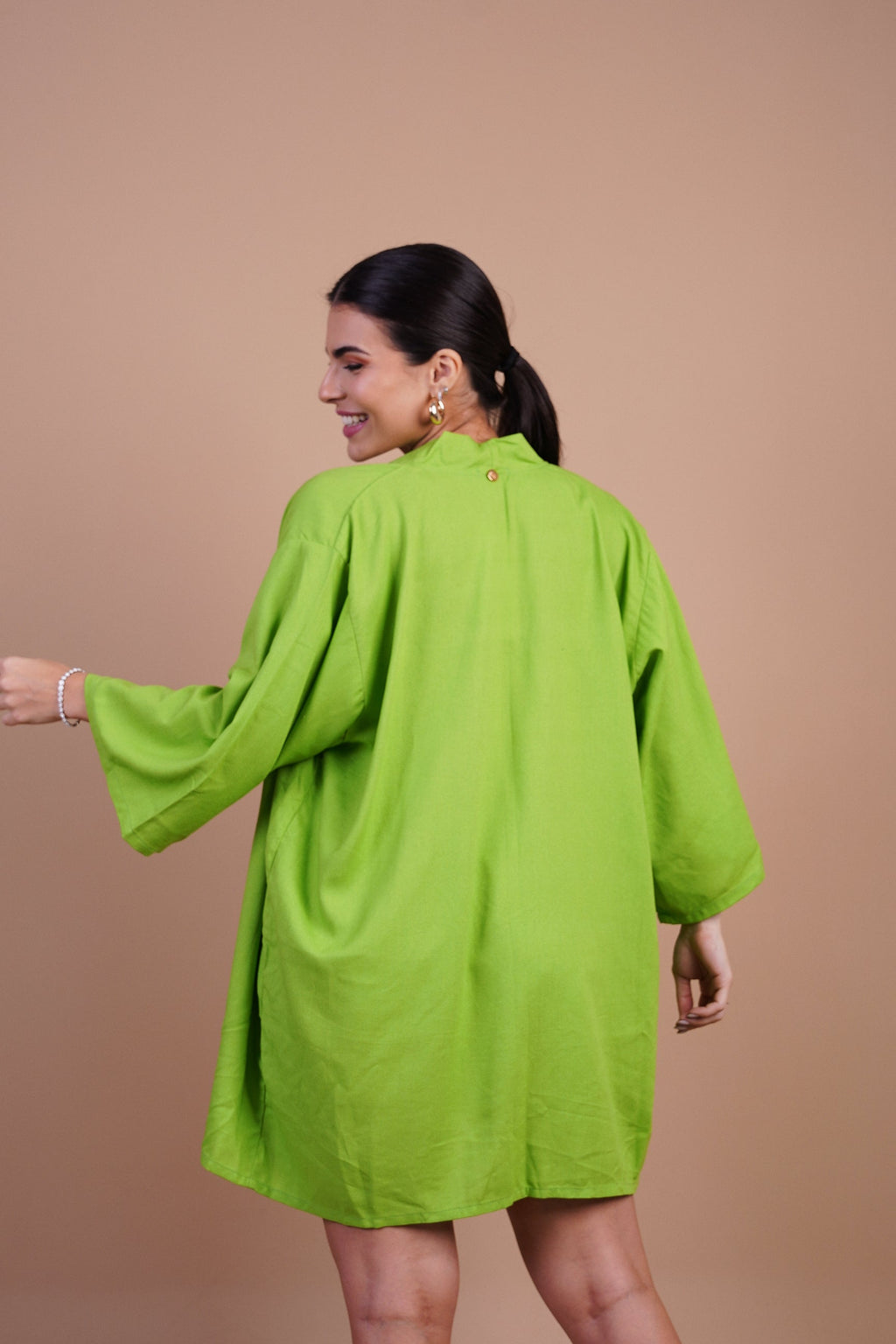 Kimono Aura Verde Lima - MANU DINIZ BEACHWEAR