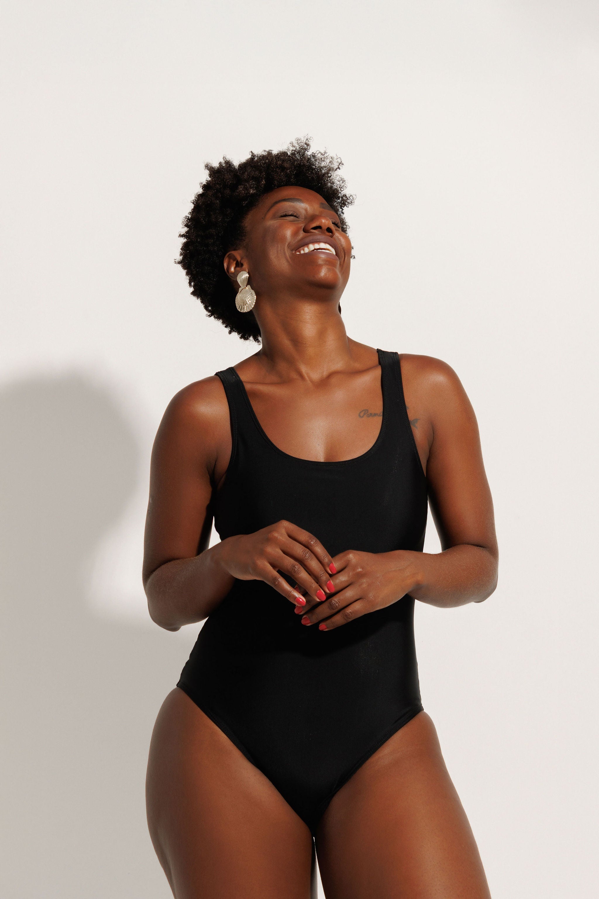 Maiô Decote U Ilhabela Preto - MANU DINIZ BEACHWEAR